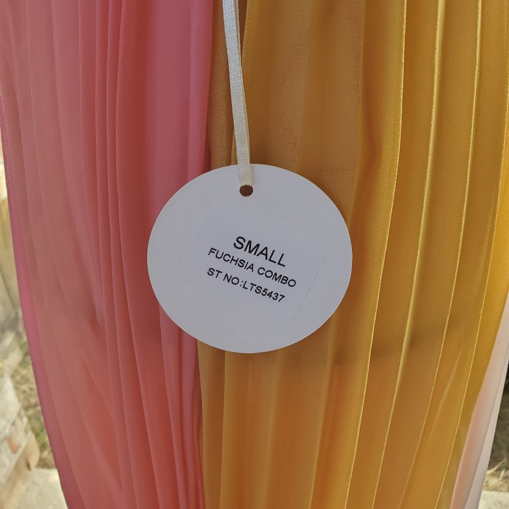 Luxxel Colorblock Pleated Maxi Skirt in Pink, Coral, Yellow & Cream - Picture 6 of 10